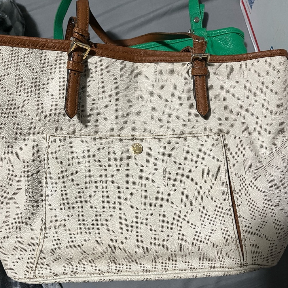 Michael kors bag